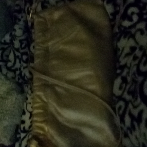 Handbag - Picture 2 of 2